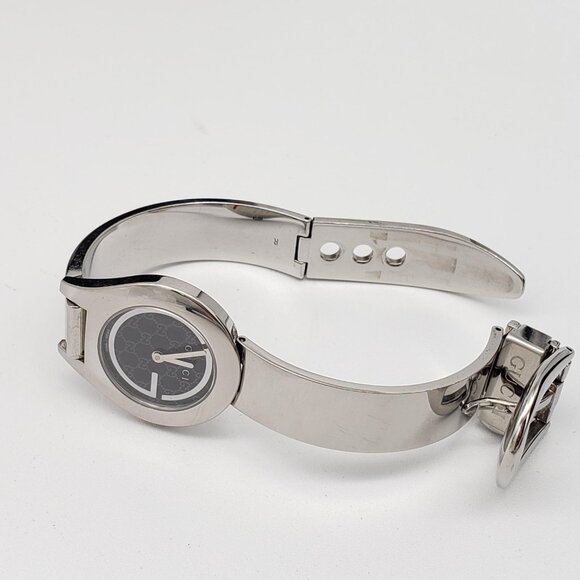 Gucci Watch 6700L Black X Silver Bangle Watch 103-110325 - Picture 6 of 16
